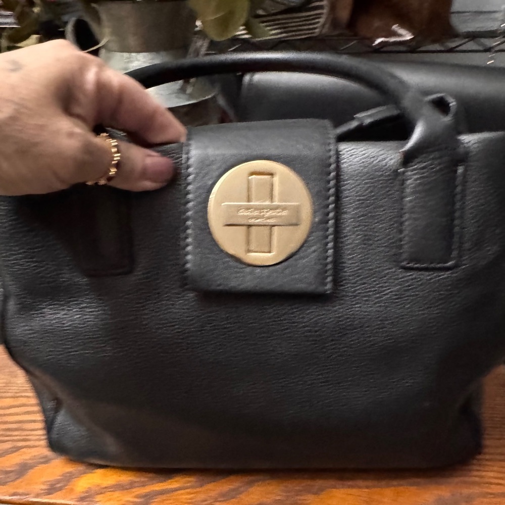 💕Vintage. Kate Spade  Black Leather Handbag.